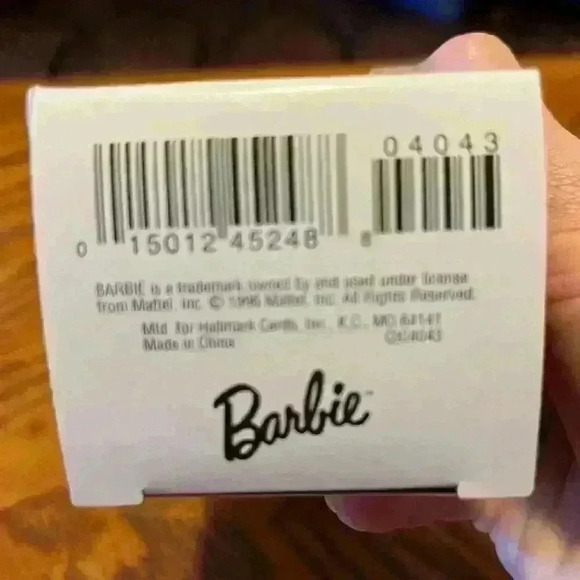 1996 Barbie “Silken Flame” Keepsake Ornament - Picture 4 of 7